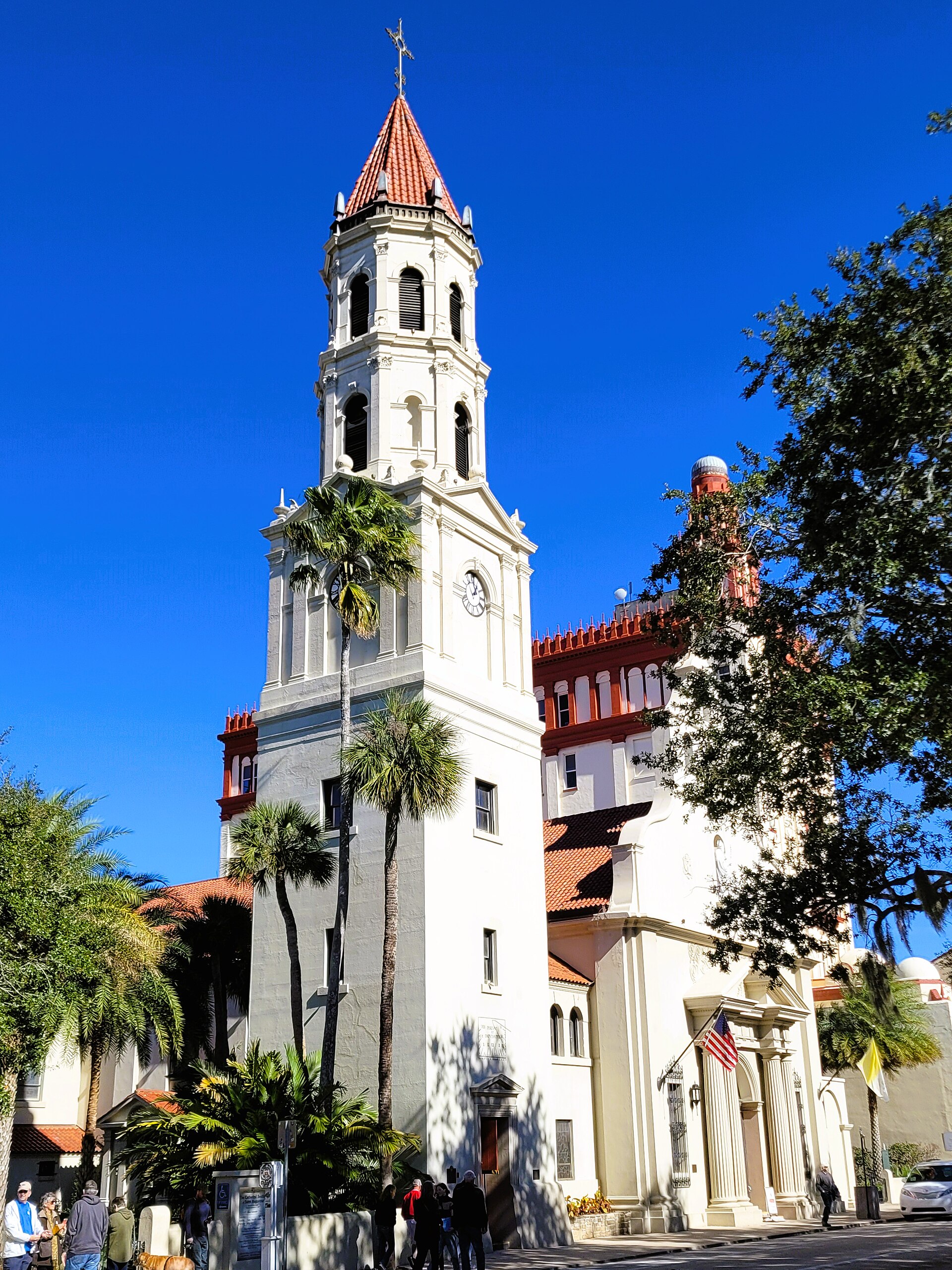 The Cathedral Basilica of St. Augustine facing the plaza